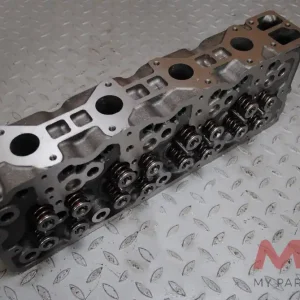 Cilinderkop Kubota V3307 Hit sprzedaży