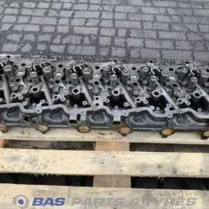 Łatwy zwrot DAF Cylinderhead MX300 S2 1684911