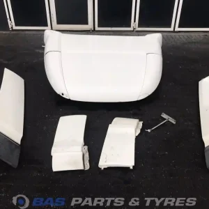 Nie przegap DAF XF 106 kit Space Cab L2H2 1896197