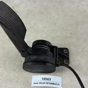 Dostępne od ręki Pedał gazu Mercedes O345 Connecto, nr A 628 300 00 04